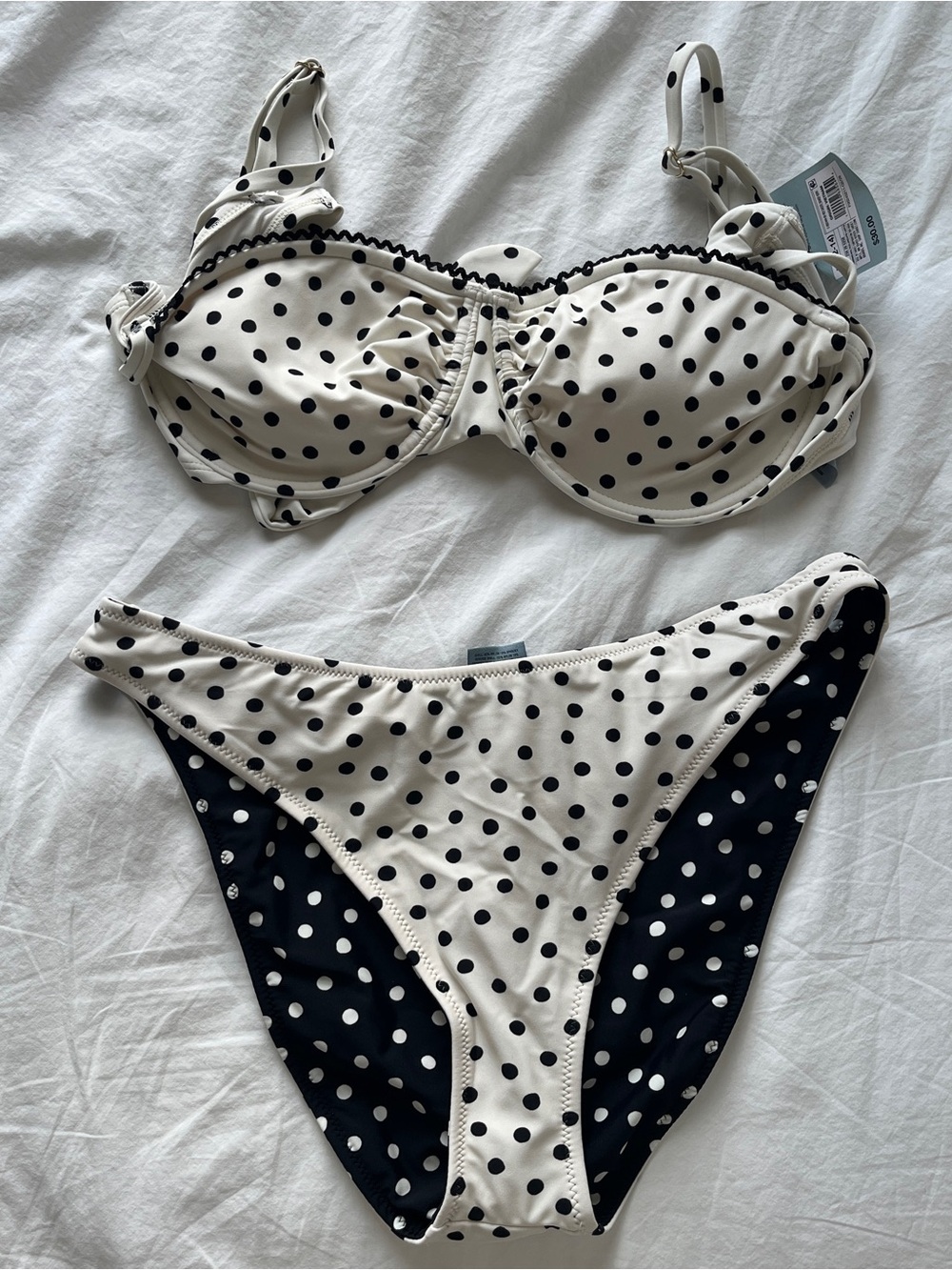 NWT Target Shade & Shore Black and Cream Polka Dot Underwire Bikini Size Large